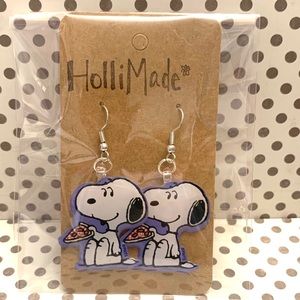 Snoopy eating pizza dangle earrings